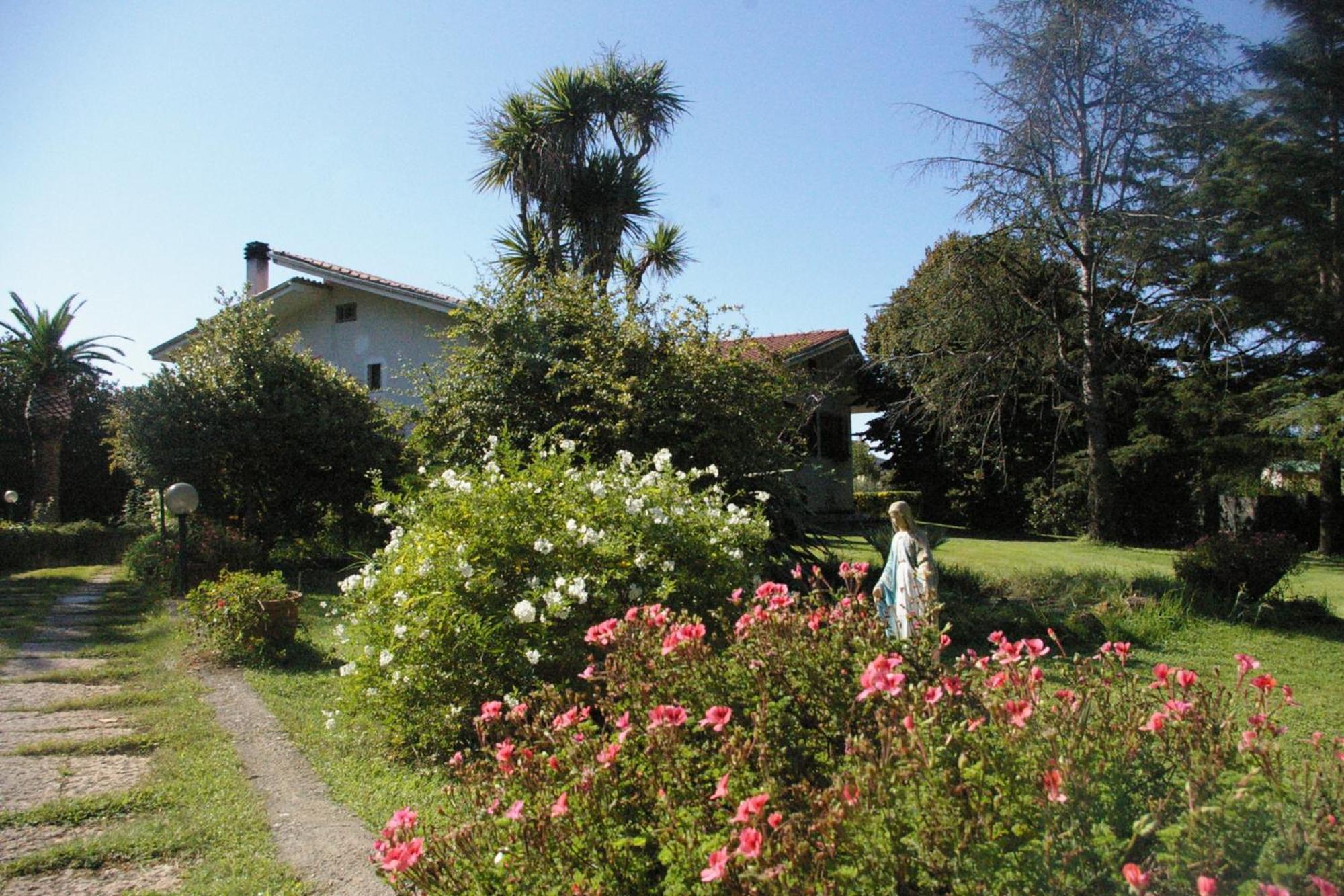 B&B Villa Sans Souci 치비타베키아 외부 사진