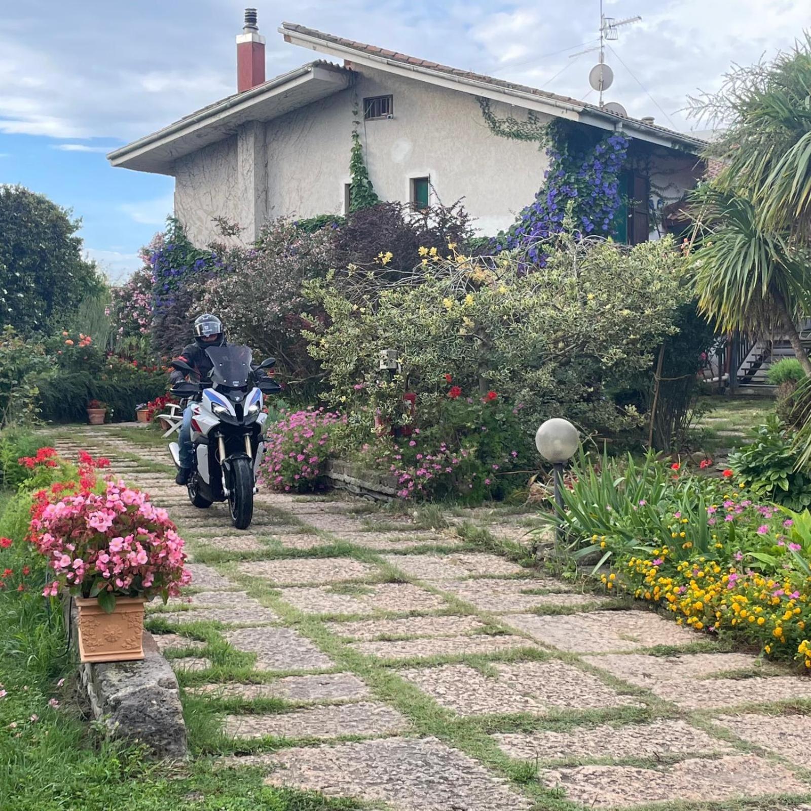 B&B Villa Sans Souci 치비타베키아 외부 사진